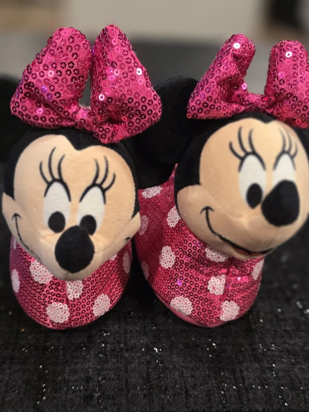 Disney Minnie Mouse Pink Sequin Kids Slippers